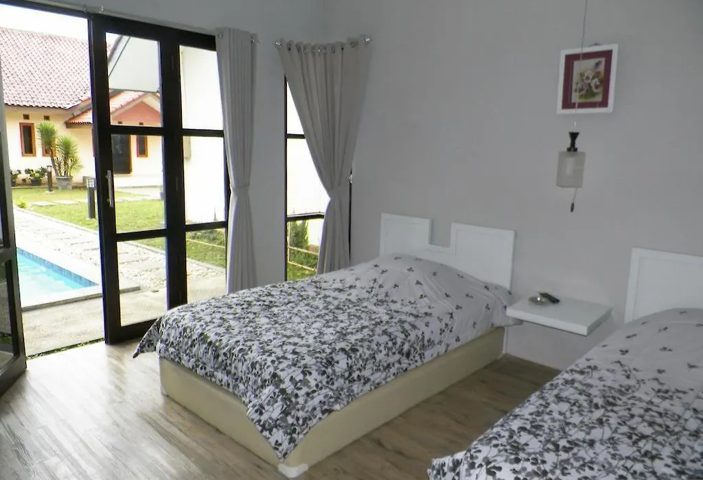 Villa Mandala Wangi-1